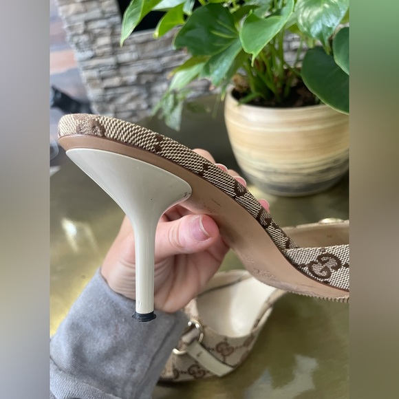 SOLD Gucci GG pattern Mules size 6 - Picture 4 of 7
